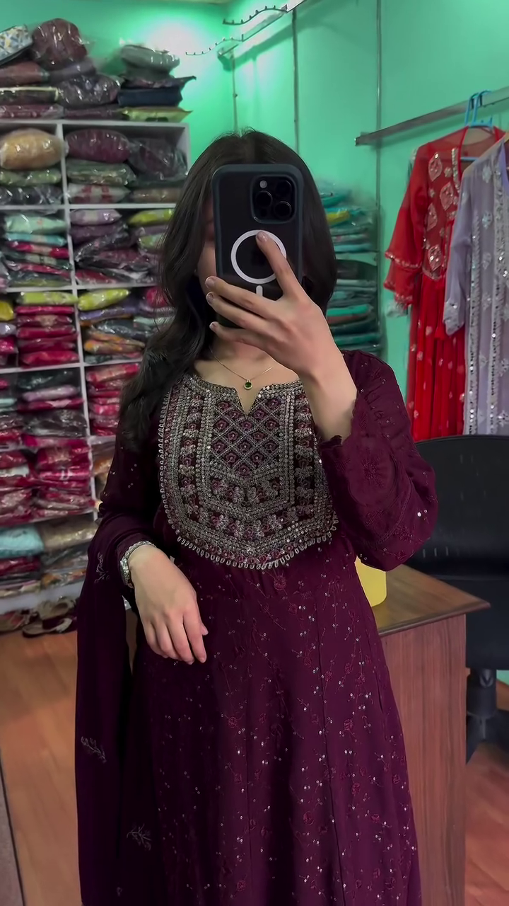 Exquisite Stylish Designer Wedding Anarkali Suit – A Perfect Choice for Your Special Day - Image 2