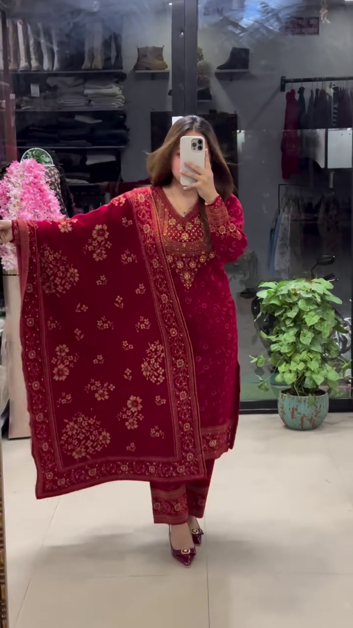 Gorgeous Purple & Red Georgette Embroidery Sequence Salwar Suit – A Perfect Fusion of Elegance and Tradition - Image 3