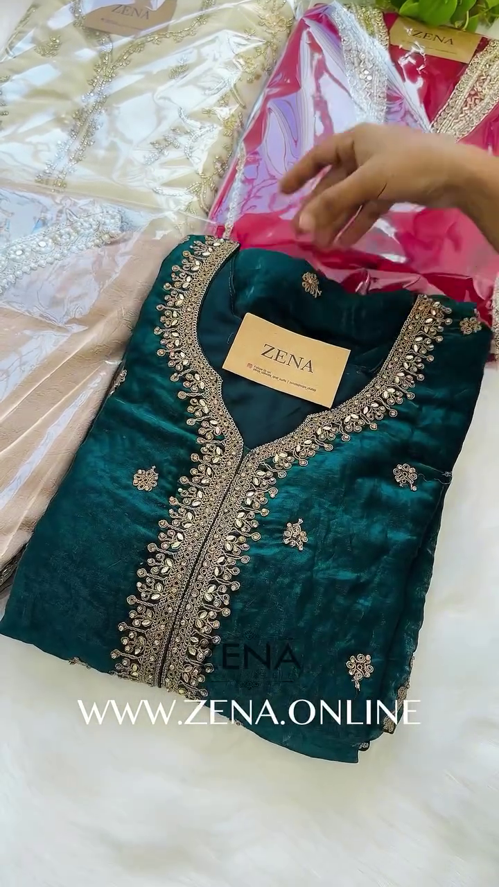 Chic Style Kurti Combo Set – Versatile, Trendy, and Comfortable for Every Occasion - Image 2