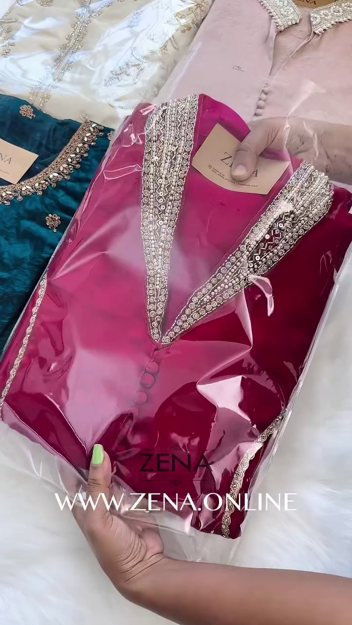 Chic Style Kurti Combo Set – Versatile, Trendy, and Comfortable for Every Occasion - Image 3