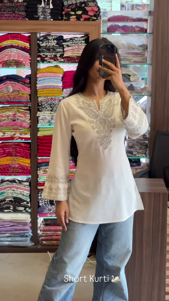 Elegant Embroidered Short Kurti – Minimalist Grace in Multiple Colors 🌸