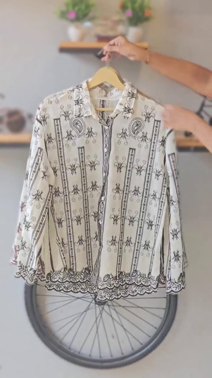 Boho-Inspired Ethnic High-Low Shirt – A Timeless Blend of Heritage and Style - Image 2