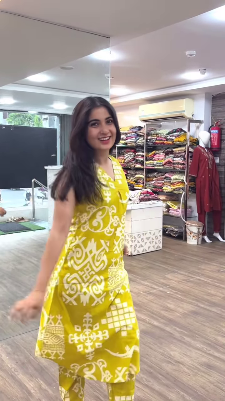 Breezy Elegance: Your Go-To Summer Cotton Co-ord Set 🌿✨ - Image 10