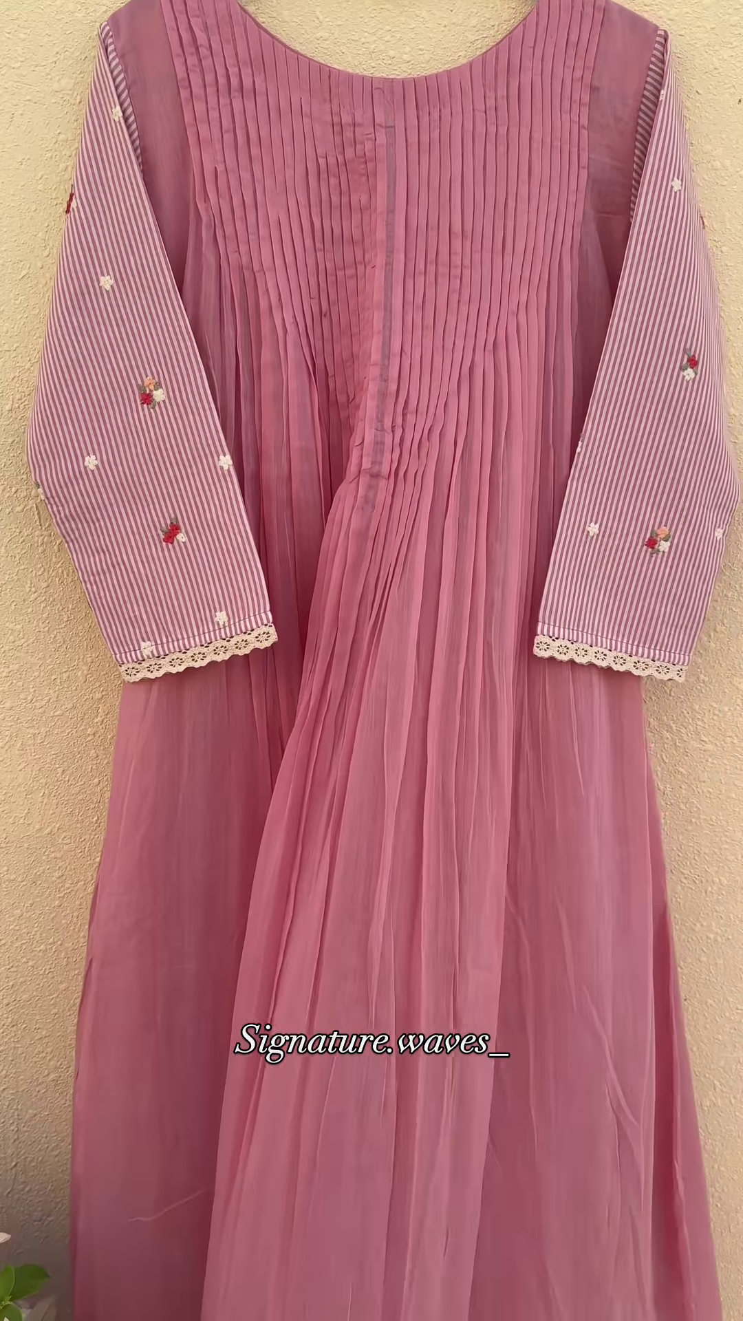 Blush Pink Hand-Pleated Kurti Set with Embroidered Striped Dupatta - Image 2