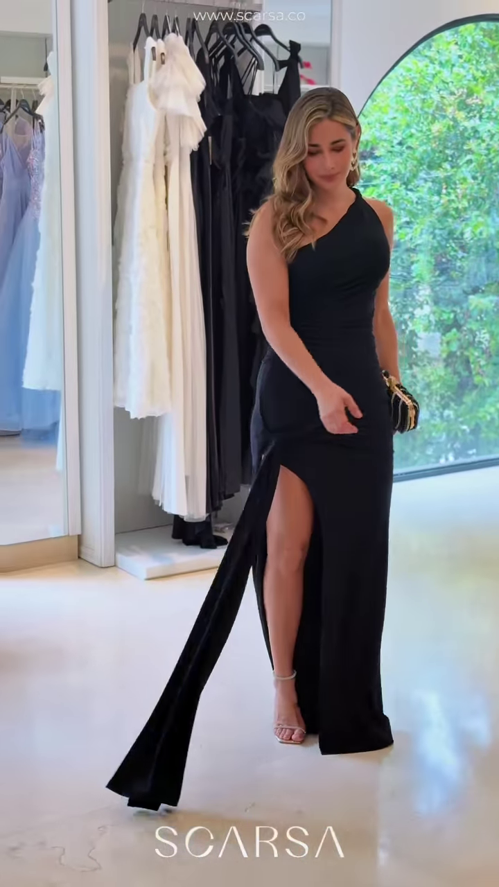 🖤 Night Ascent – Where Silhouettes Speak Louder Than Words - Image 3