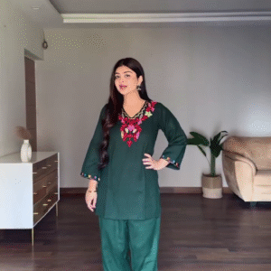 💚 Emerald Grace Embroidered Kurta Set – Effortless Elegance for Every Occasion ✨