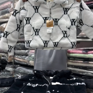 🤍 Luxe Plush Monogram Jacket – Ultra-Soft Warmth with Iconic Style ✨