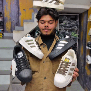 👟🔥 Classic Superstar-Style Sneakers – Heavy Sole, Timeless Design & Everyday Comfort