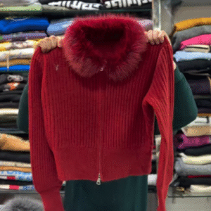 ❤️ RubyFrost™ Fur-Collar Knit Jacket – Bold Warmth with Luxe Winter Style