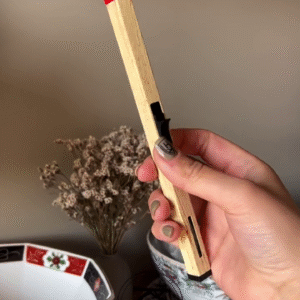 🔥 MatchFlame™ Matchstick Design Lighter – Classic Look, Modern Spark