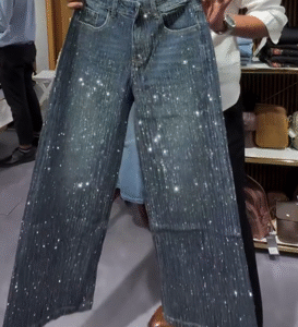 ✨ Wide-Leg Jeans with Rhinestone Embellishments – Starry Sky Glam 🌟👖