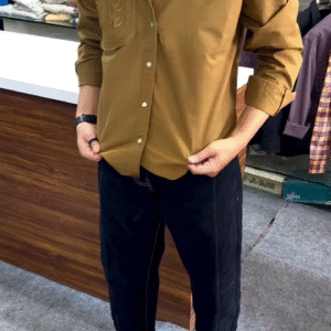 🤎 Men’s Brown Slim Fit Textured Full Sleeve Casual Shirt – Smart, Stylish & Versatile 🤎