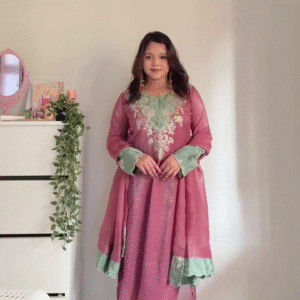 🌸 Mauve Mint Elegance Anarkali Set – Royal Grace Redefined 🌸