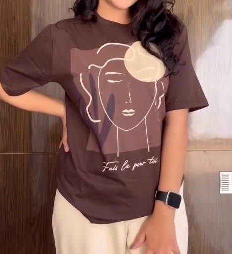 ‹› Trendy Oversized Graphic T-Shirts Collection for Women – Stylish Casual Wear at - Image 8