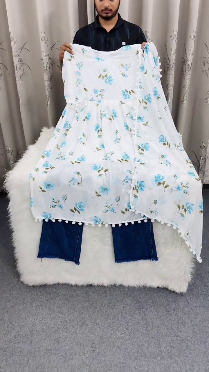 Trendy Floral Kurti with Denim Cargo Jeans Set for Women - Image 5